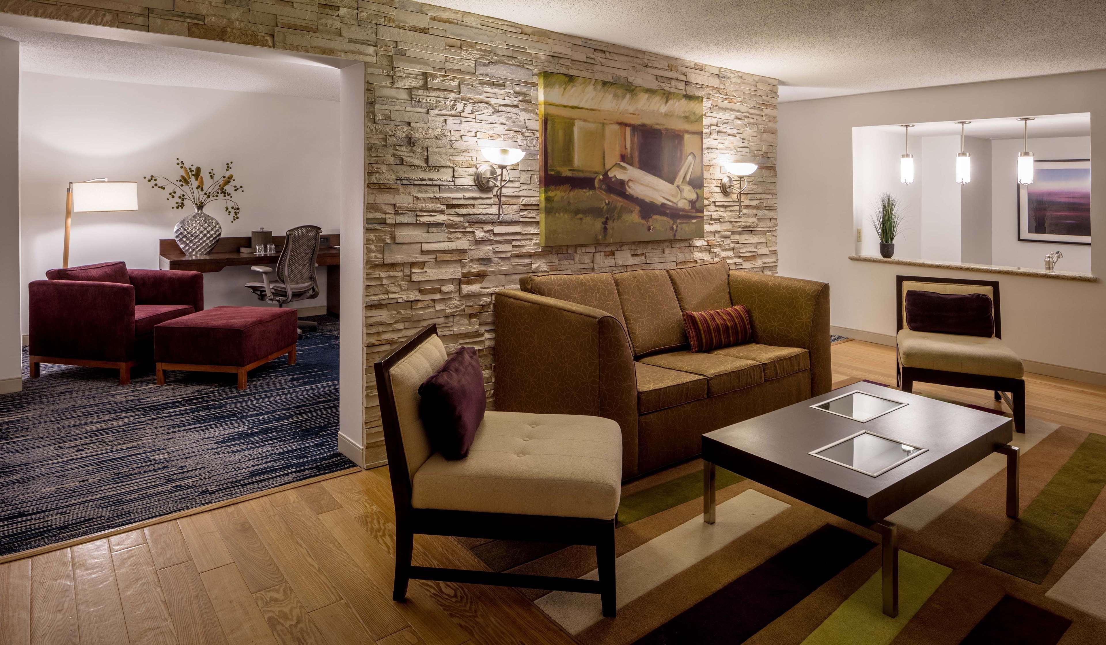 Sonesta Hotel Houston Iah Airport Экстерьер фото